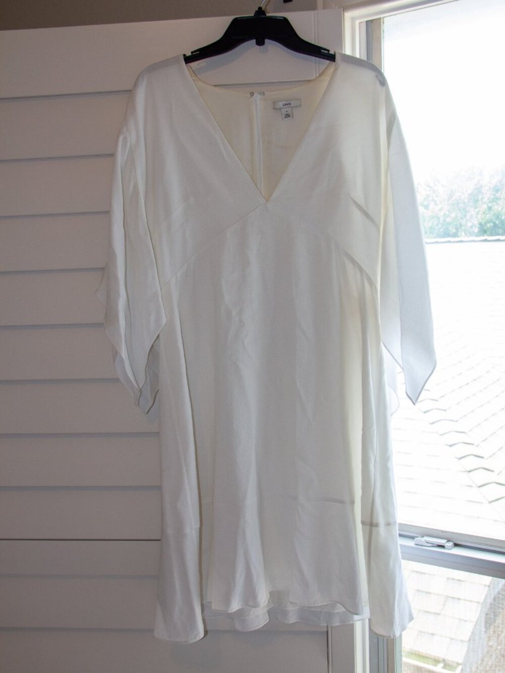 Lewit Classic White Split Sleeve V-Neck Kimono Dress Size 12